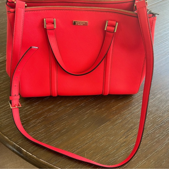 Kate Spade Shoulder Bag LIKE NEW CONDITION - Picture 3 of 8